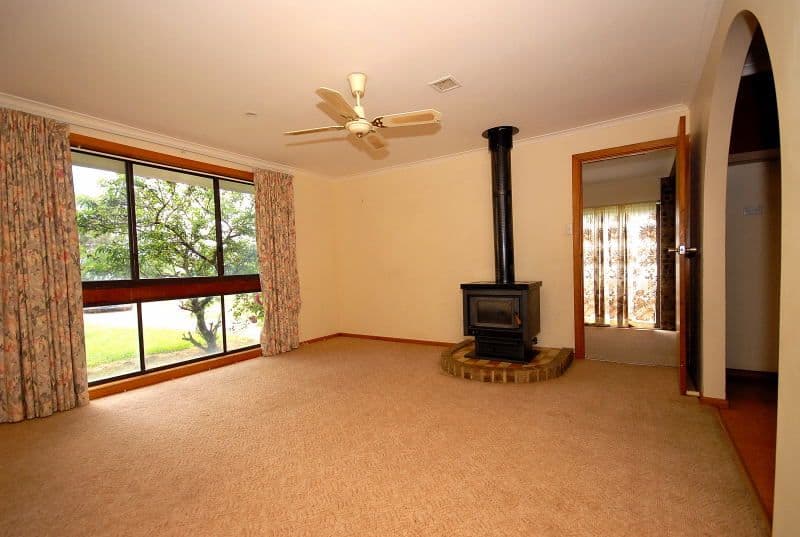60 Cowper Street, BRAIDWOOD NSW 2622, Braidwood - Thumbnail 2