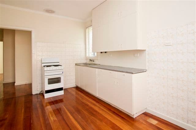 35 Griffiths Street, BELLFIELD VIC 3081, Bellfield - Thumbnail 3