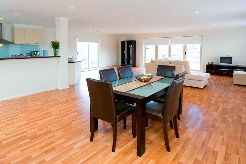 14 Newman Close, BUNDOORA VIC 3083, Bundoora - Thumbnail 2