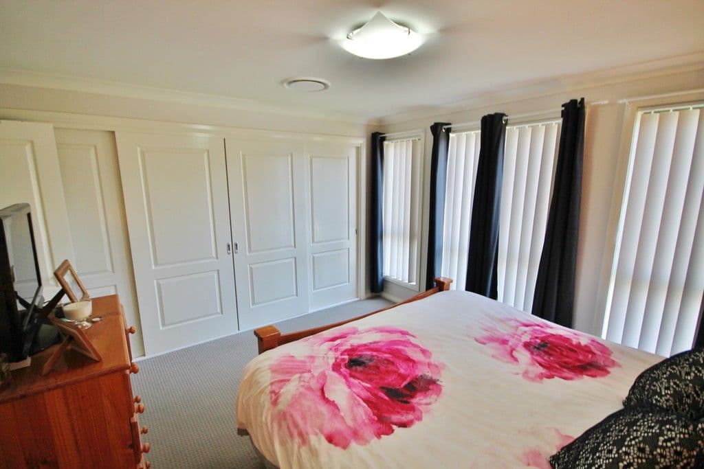 56 Binalong Street, Young NSW 2594, Young - Thumbnail 7