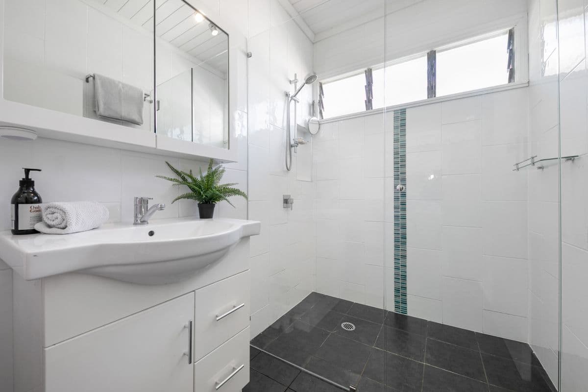 105 Dunellan Street, Greenslopes QLD 4120, Greenslopes - Thumbnail 8