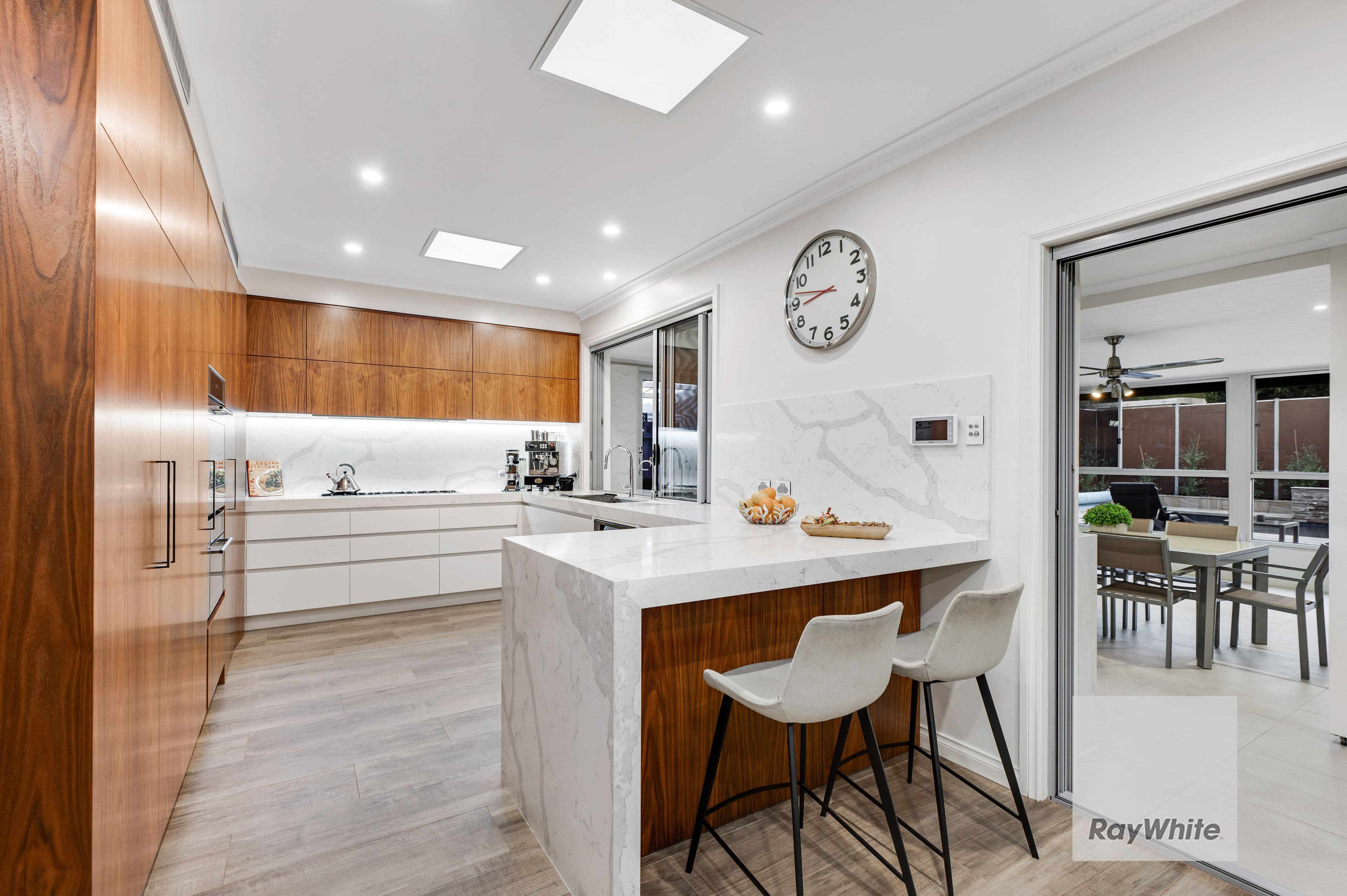27 Macmillan Avenue, Greenvale VIC 3059, Greenvale - Thumbnail 8