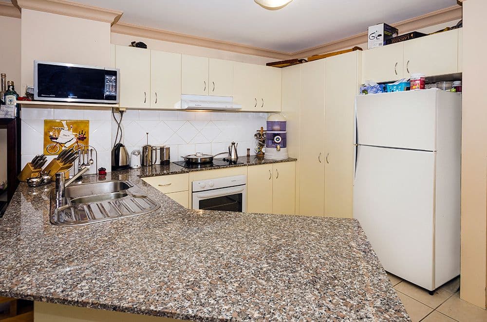 28 Little Norman Street, Southport QLD 4215, Southport - Thumbnail 6