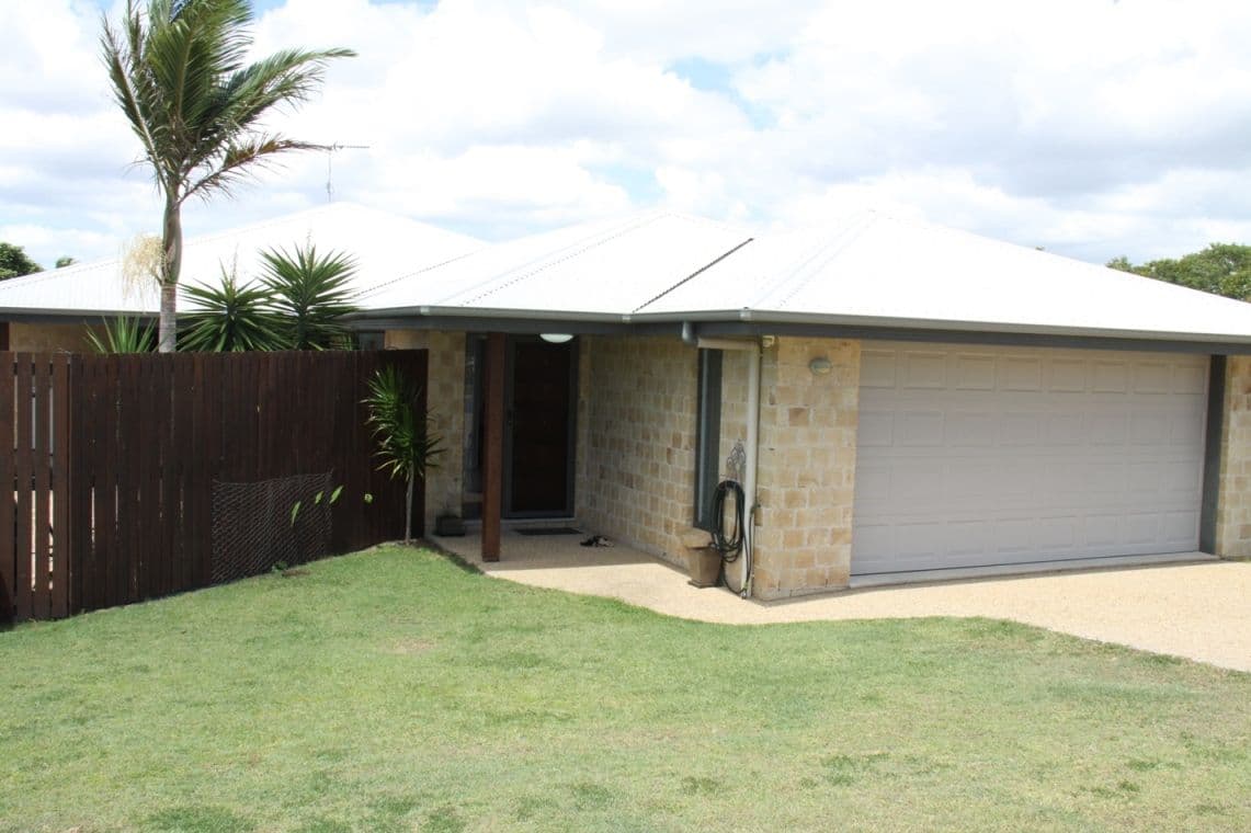 7 Jeana Close, BOYNE ISLAND QLD 4680, Boyne Island - Image 1
