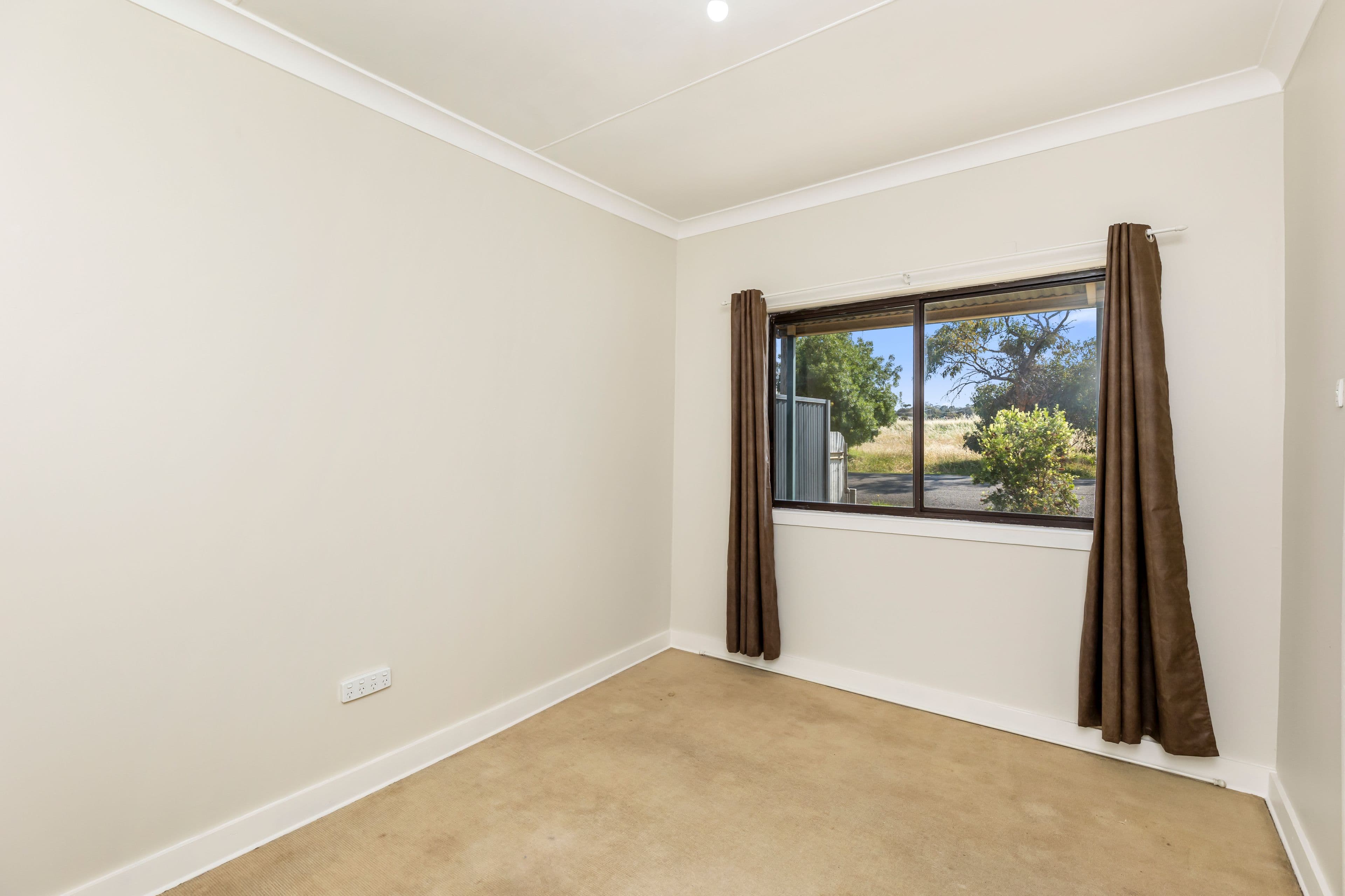 49 Junction Street, Junee NSW 2663, Junee - Thumbnail 6