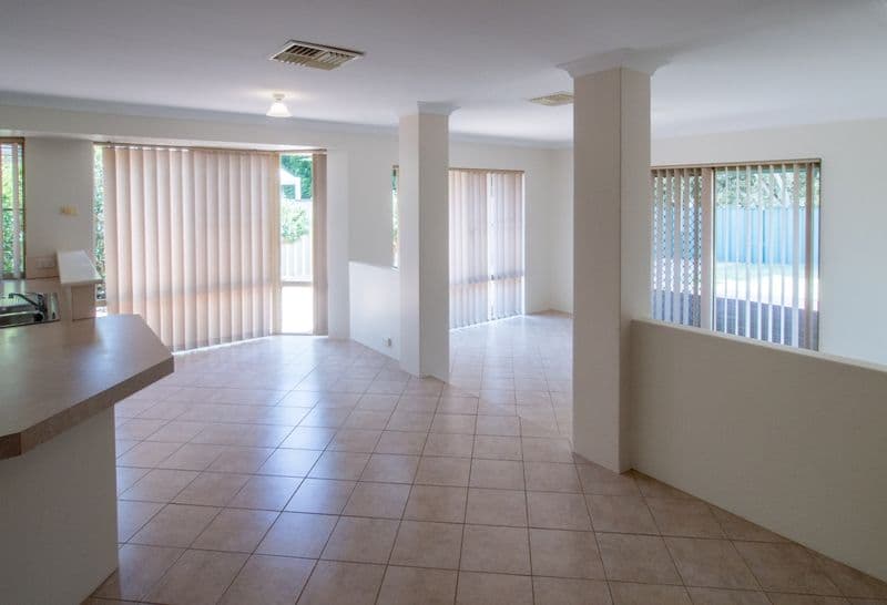 8 Oriole Way, Thornlie WA 6108, Thornlie - Thumbnail 3