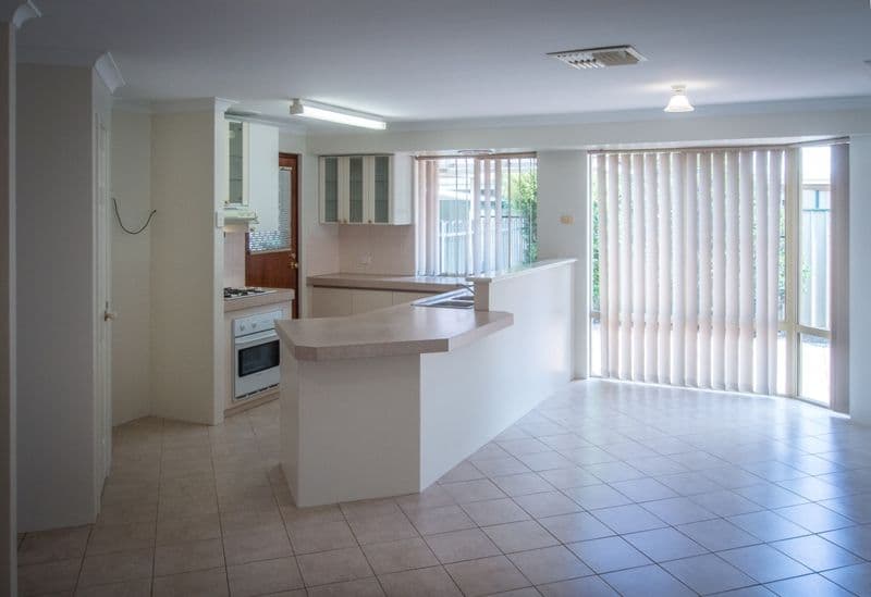 8 Oriole Way, Thornlie WA 6108, Thornlie - Thumbnail 5