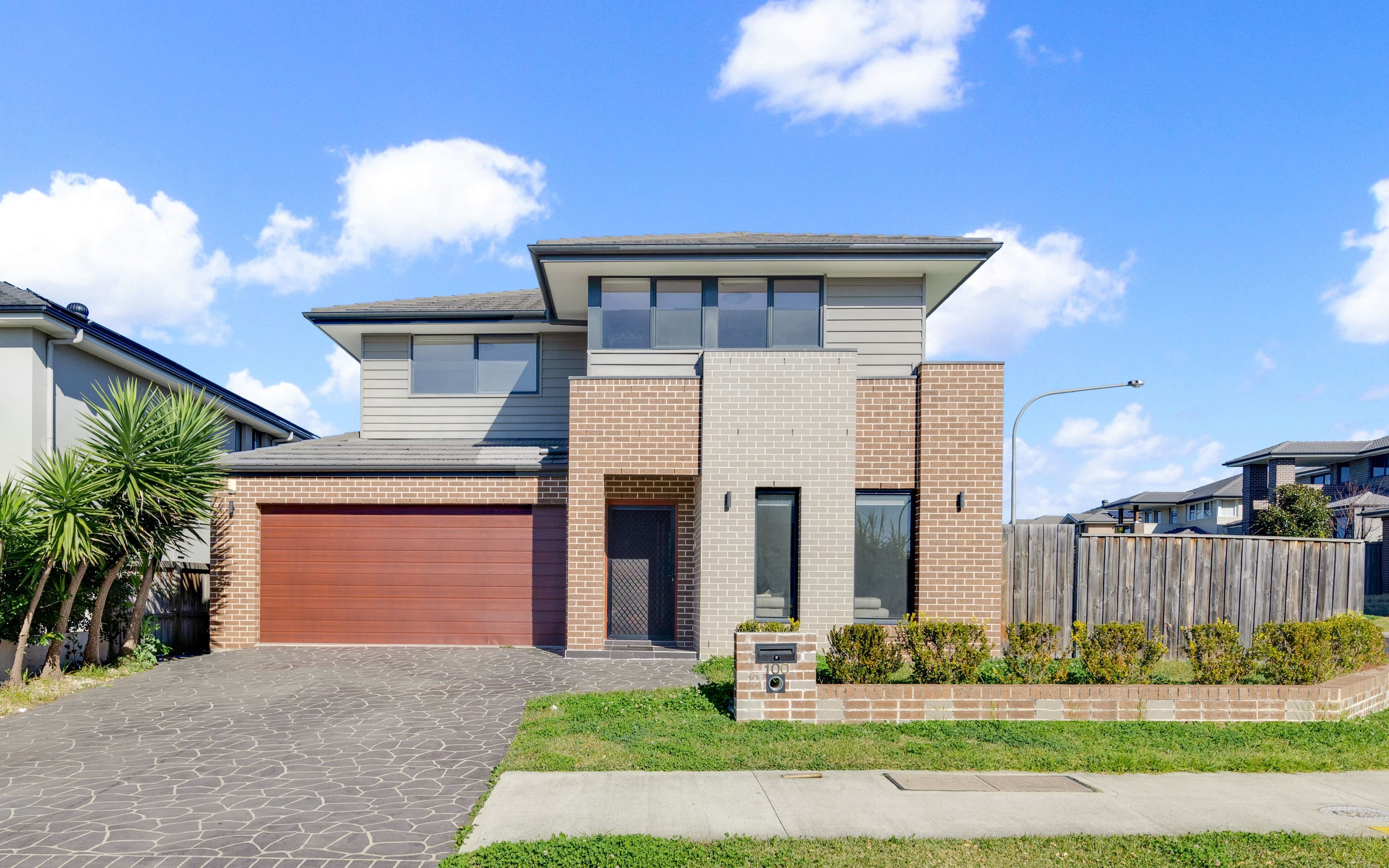 100 Atlantic Boulevarde, Glenfield NSW 2167, Glenfield - Image 1
