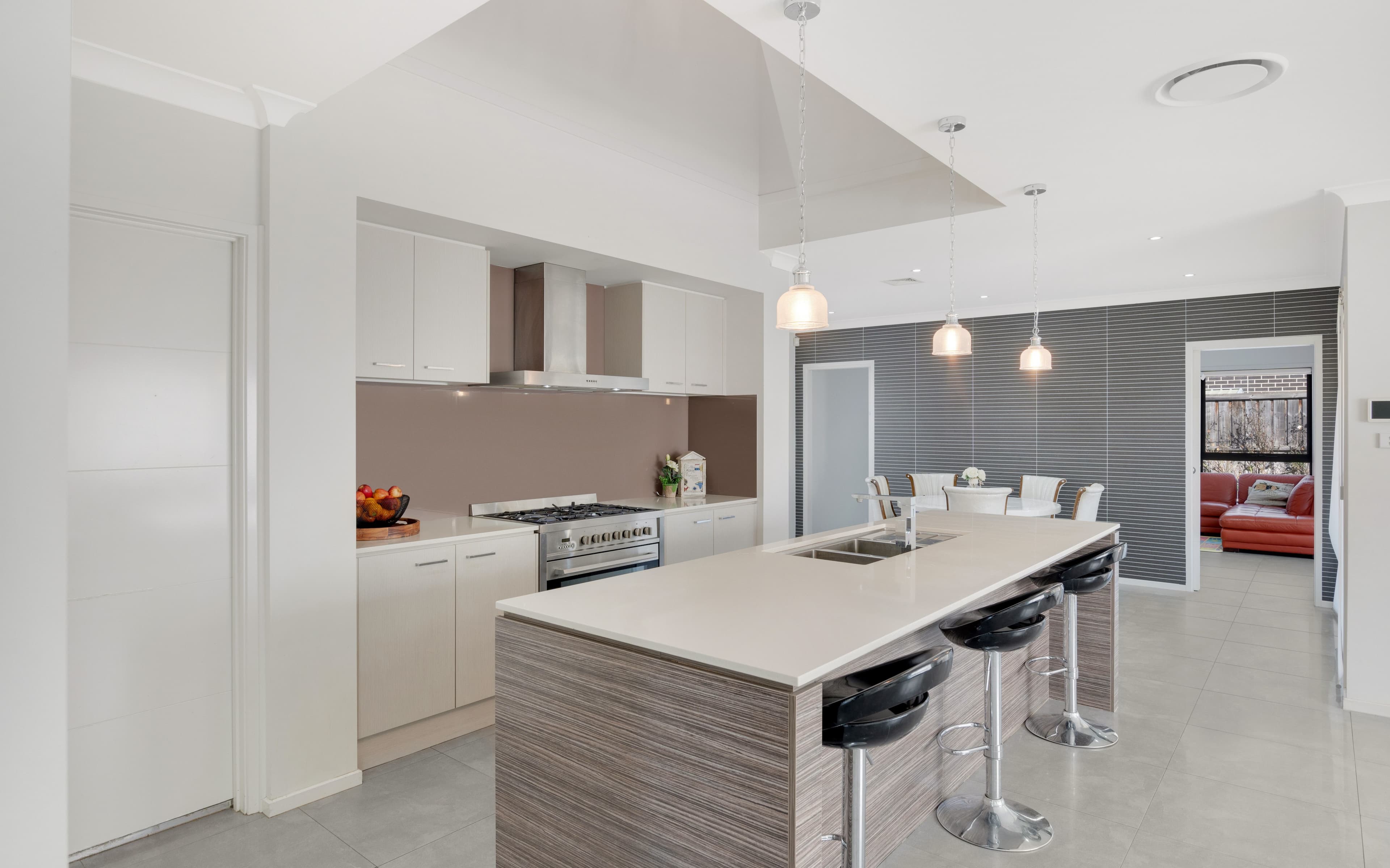 100 Atlantic Boulevarde, Glenfield NSW 2167, Glenfield - Thumbnail 4