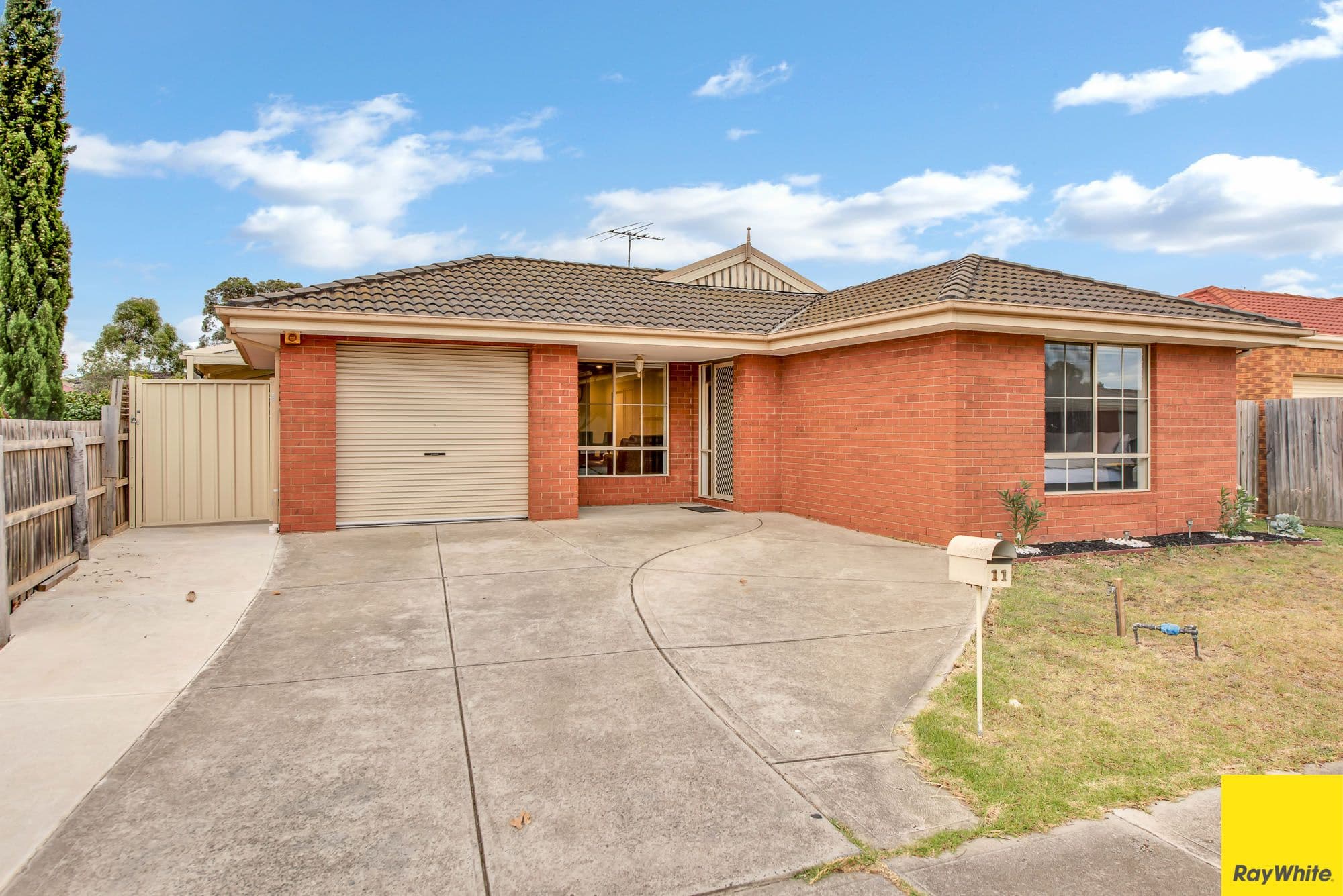11 Sonnet Way, Truganina VIC 3029, Truganina - Thumbnail 2