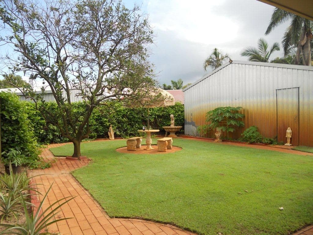 8 Dolphin Drive, BUCASIA QLD 4750, Bucasia - Thumbnail 2