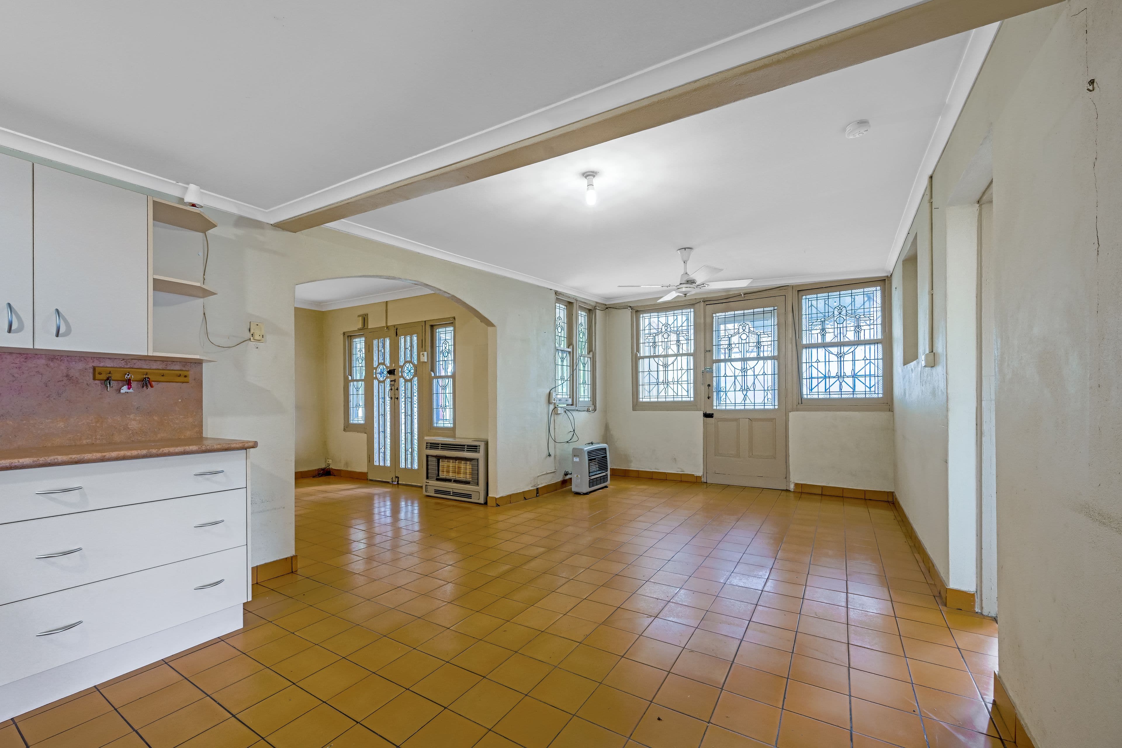 63 Morrisset Street, Bathurst NSW 2795, Bathurst - Thumbnail 4