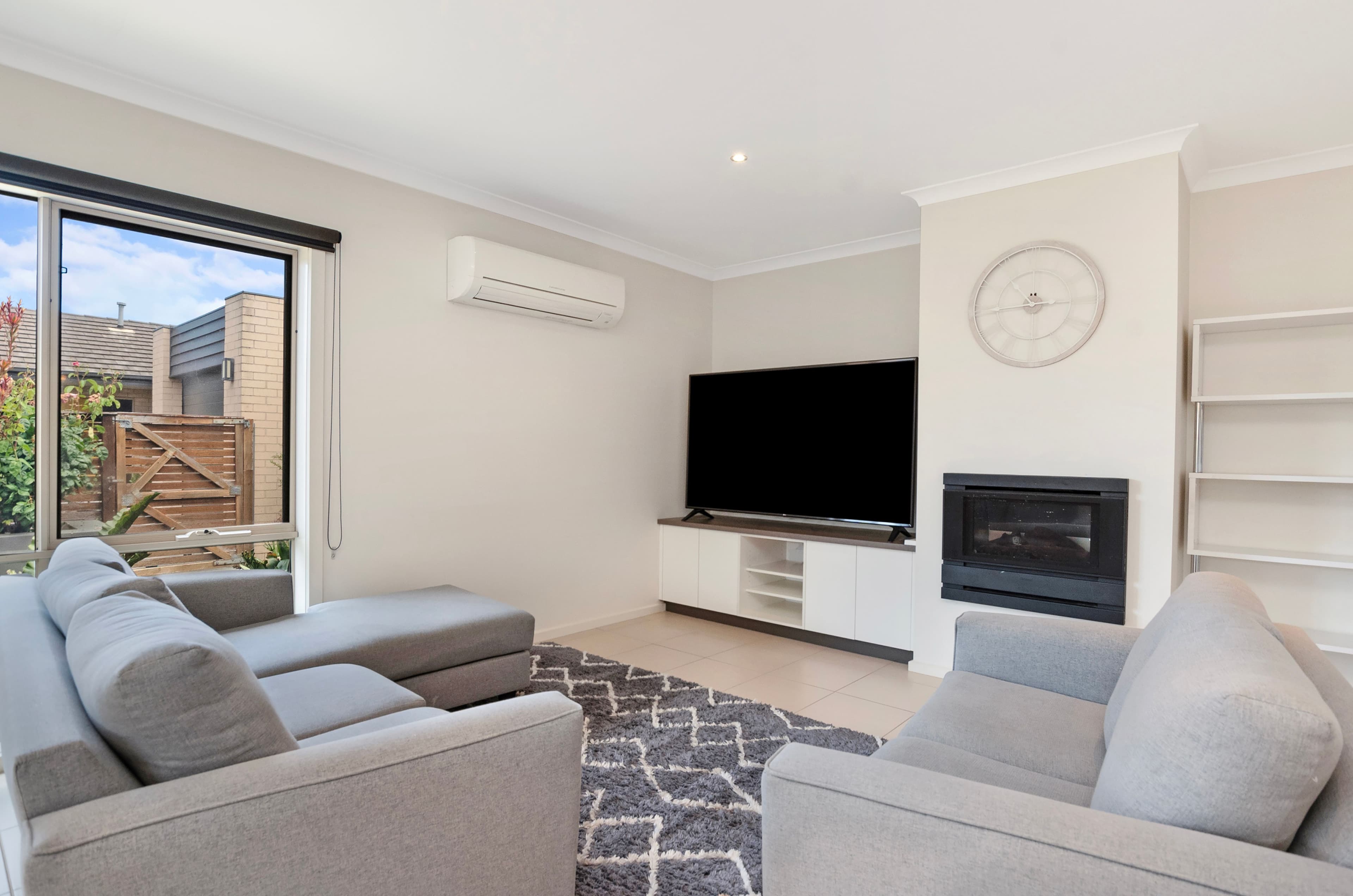 17 Heazlewood Road, Warrnambool VIC 3280, Warrnambool - Thumbnail 2