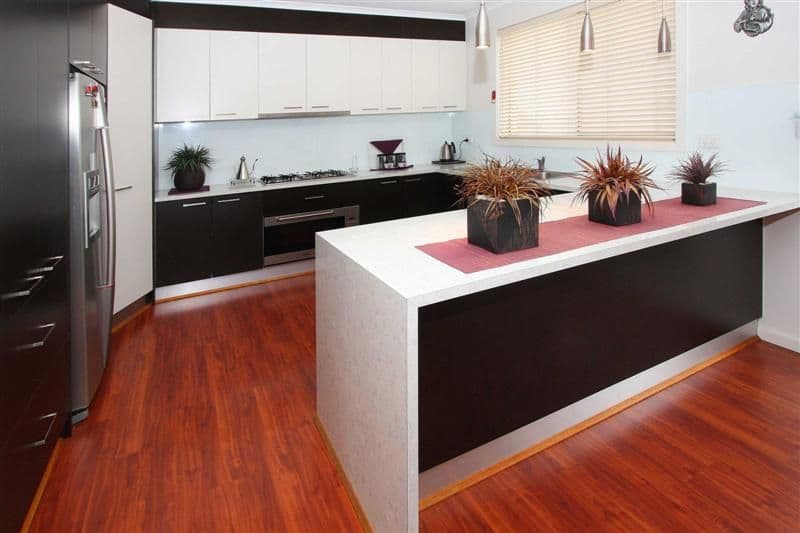 6 Penlow Court, HILLSIDE VIC 3037, Hillside - Thumbnail 2