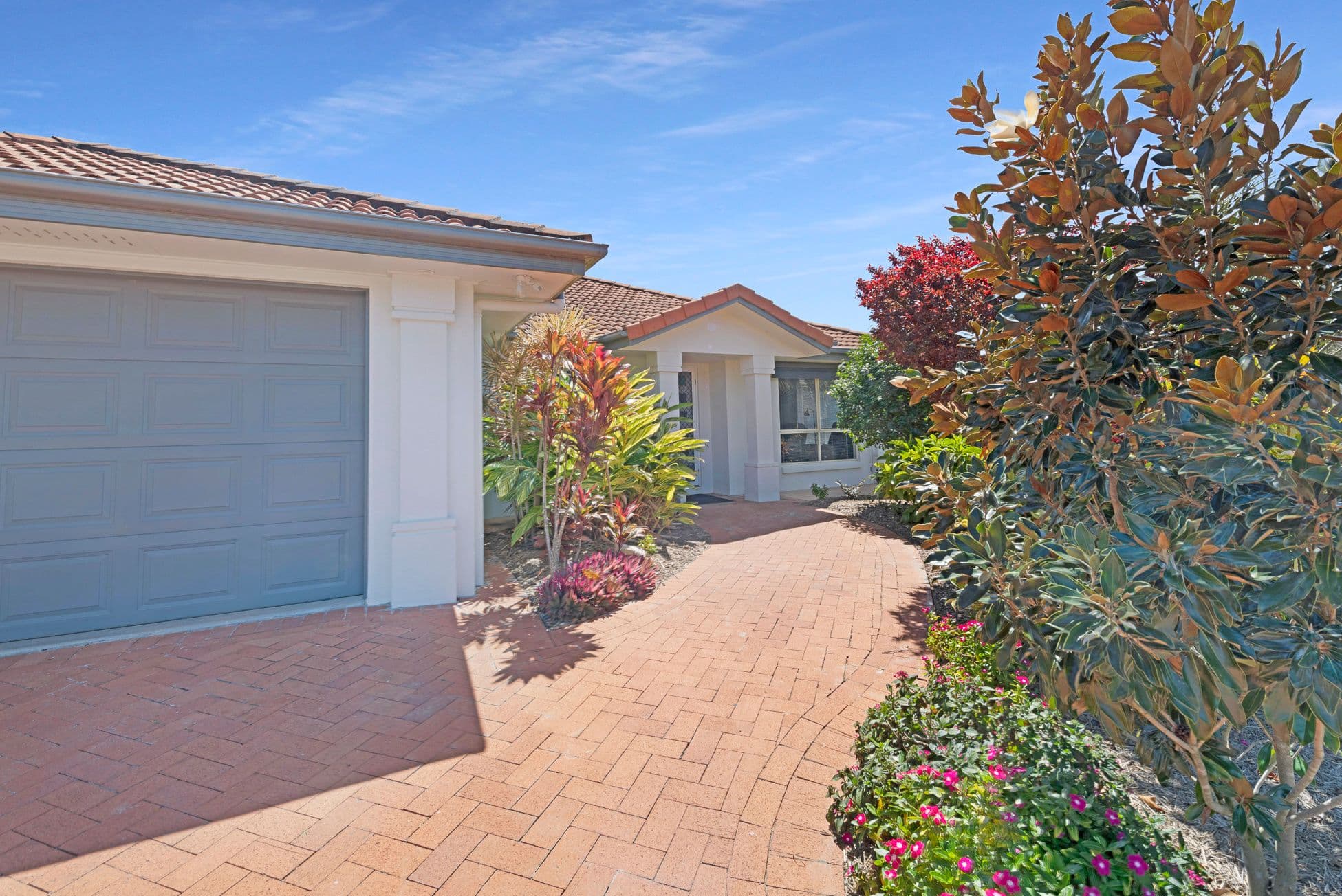 201 Barolin Esplanade, Coral Cove QLD 4670, Coral Cove - Thumbnail 3
