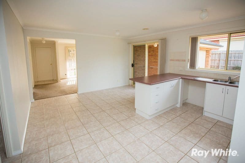 15 Blue Gum Court, PAKENHAM VIC 3810, Pakenham - Thumbnail 2
