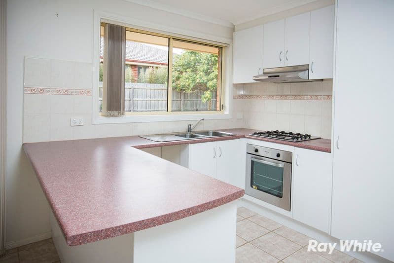 15 Blue Gum Court, PAKENHAM VIC 3810, Pakenham - Thumbnail 3