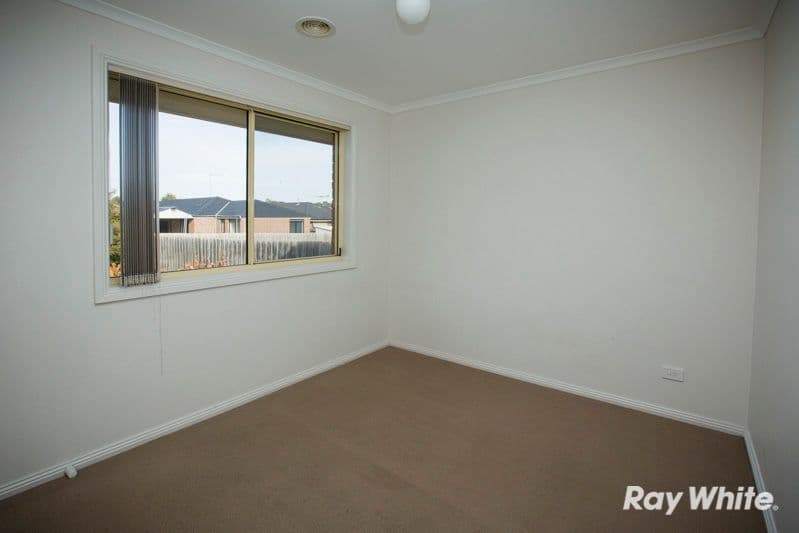15 Blue Gum Court, PAKENHAM VIC 3810, Pakenham - Thumbnail 8