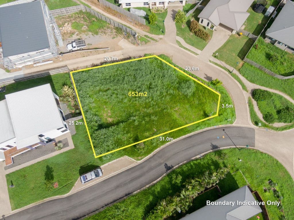 2 Spinnaker Court, Cannonvale QLD 4802, Cannonvale - Thumbnail 2