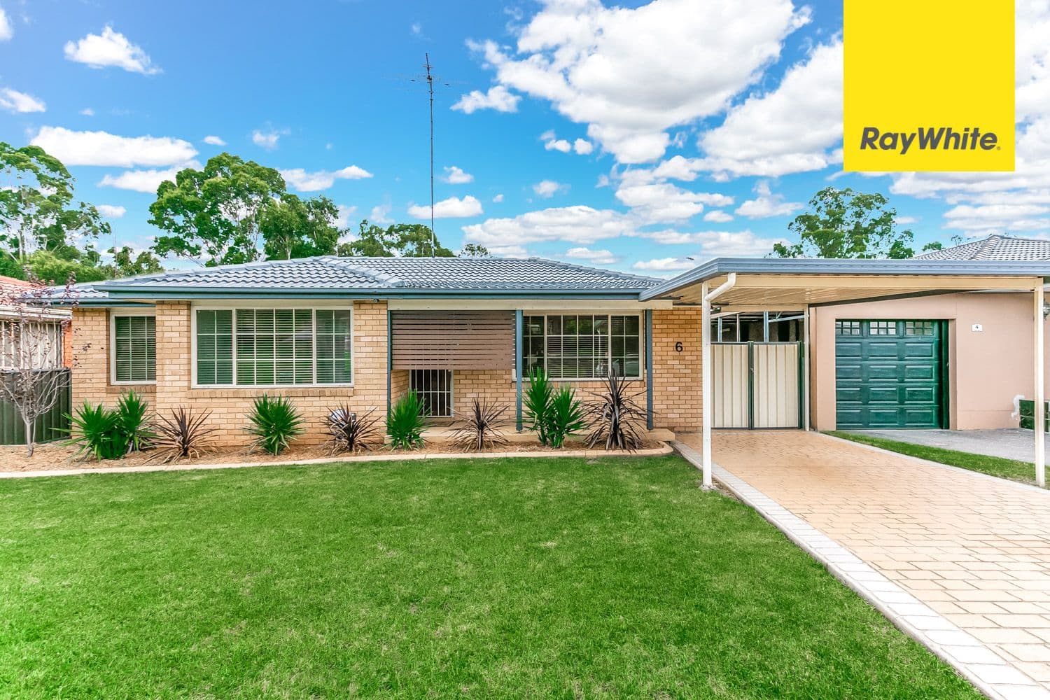 6 Glennie Street, Colyton - Thumbnail 2