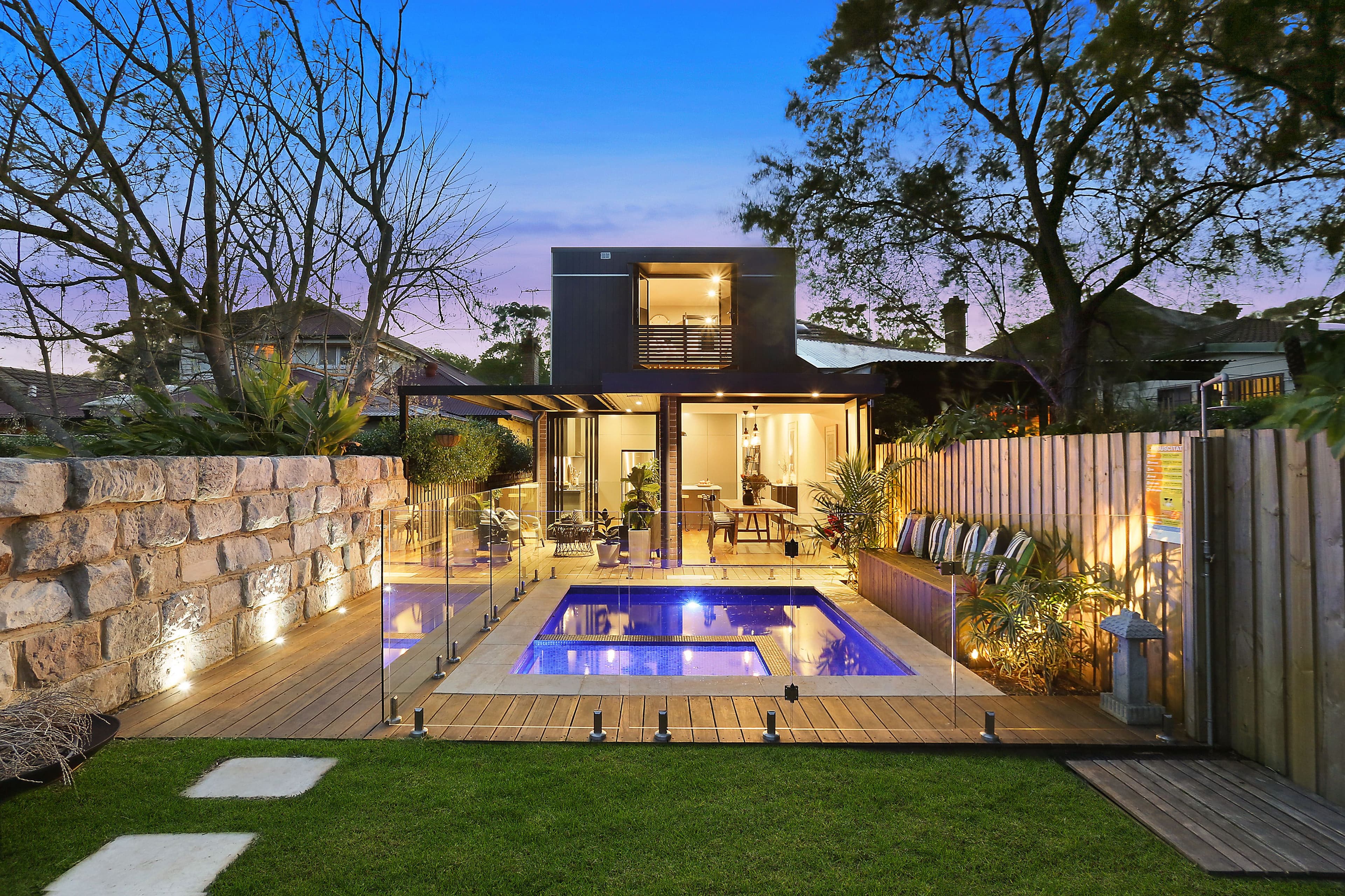 24 Stephen Street, Balmain - Image 1