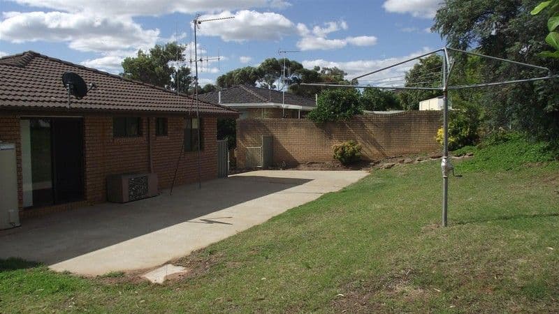 83 East Street, PARKES NSW 2870, Parkes - Thumbnail 5