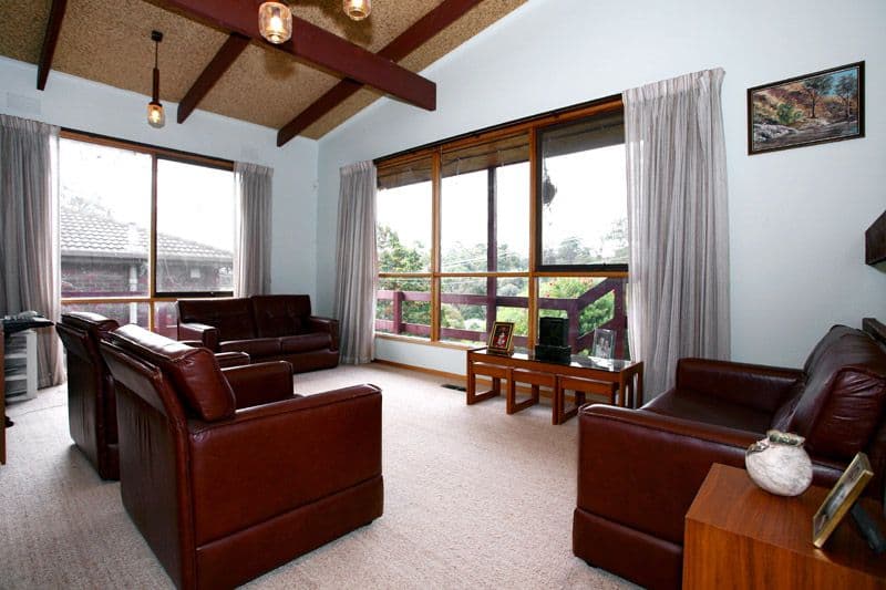 7 The Wallaby Run, CHIRNSIDE PARK VIC 3116, Chirnside Park - Thumbnail 2
