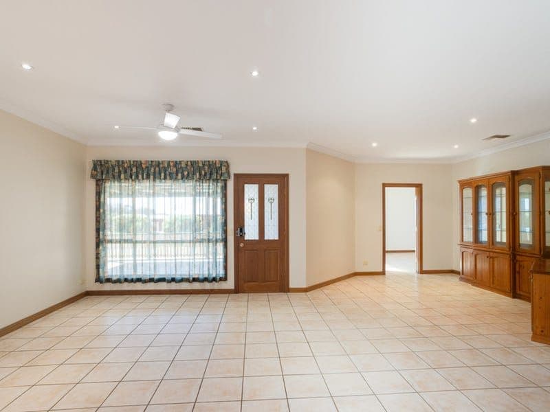 17 Nalara Avenue, Loxton SA 5333, Loxton - Thumbnail 5