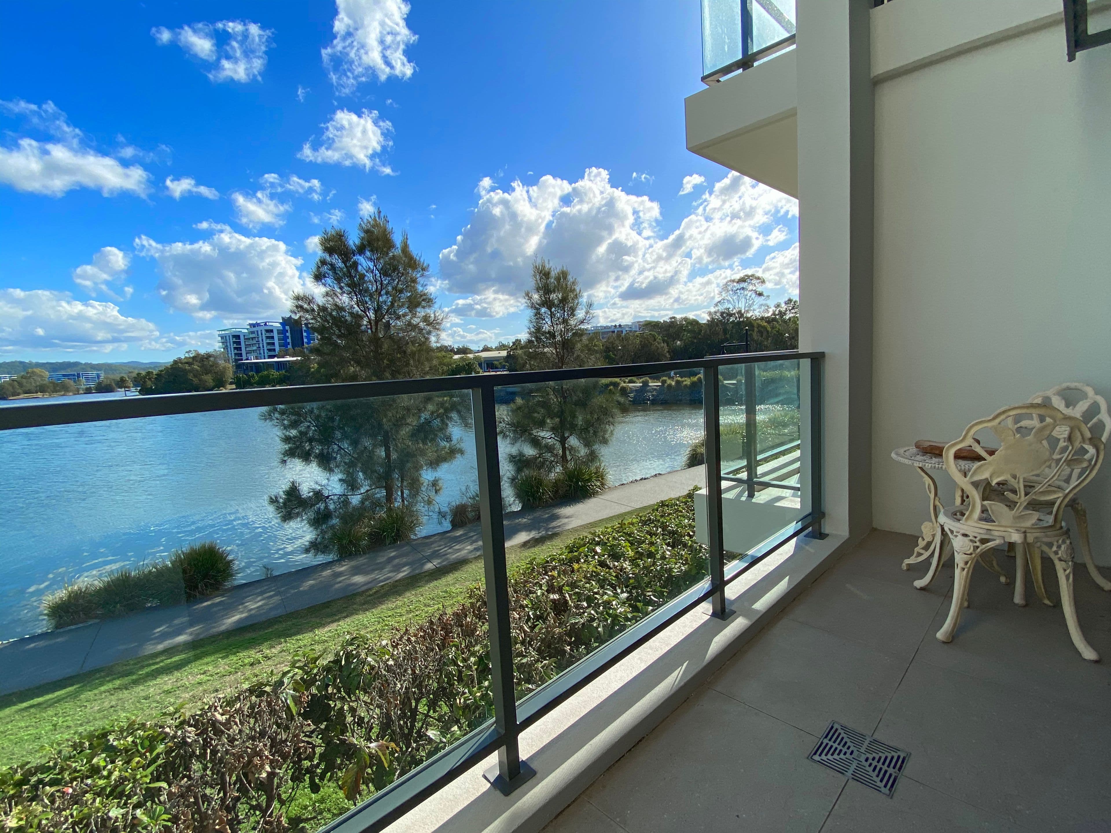 9 Moores Crescent, Varsity Lakes QLD 4227, Varsity Lakes - Thumbnail 5