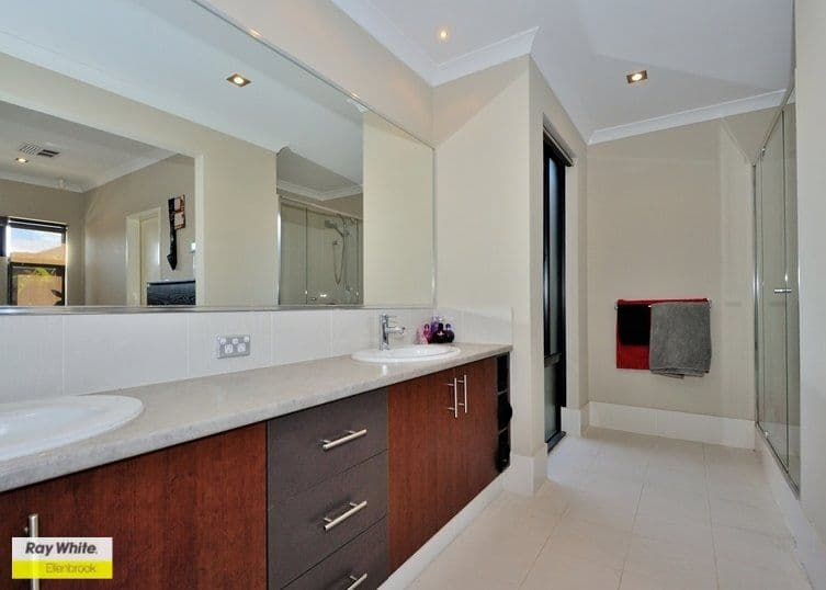 11 Safford Avenue, Aveley WA 6069, Aveley - Thumbnail 3