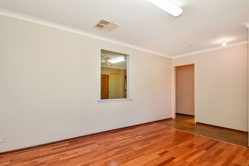 35 Bendix Way, Girrawheen WA 6064, Girrawheen - Thumbnail 4