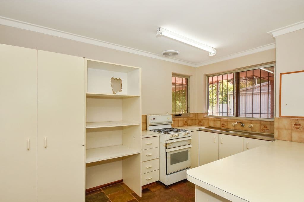 35 Bendix Way, Girrawheen WA 6064, Girrawheen - Thumbnail 8