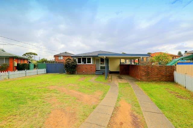 6 Cassia Place, Bass Hill NSW 2197, Bass Hill - Thumbnail 6
