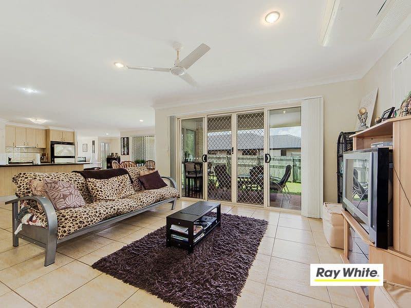 20 Callicoma Court, Ormeau QLD 4208, Ormeau - Thumbnail 6