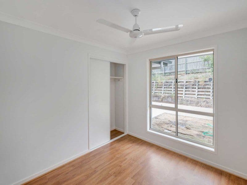 31 Middle Road, Hillcrest QLD 4118, Hillcrest - Thumbnail 4
