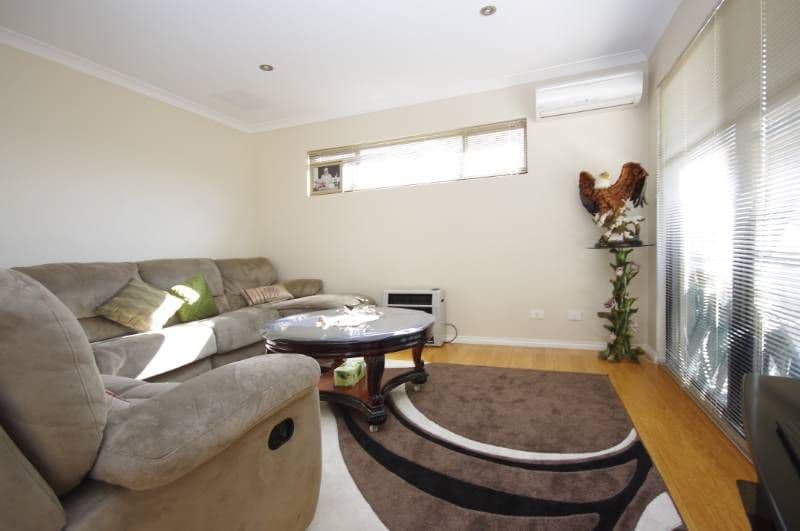 71a Eastdene Circle, NOLLAMARA WA 6061, Nollamara - Thumbnail 4