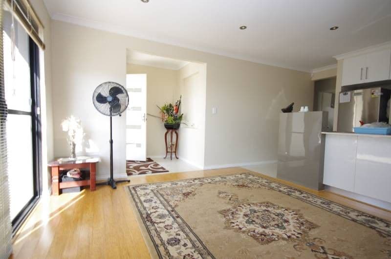71a Eastdene Circle, NOLLAMARA WA 6061, Nollamara - Thumbnail 5