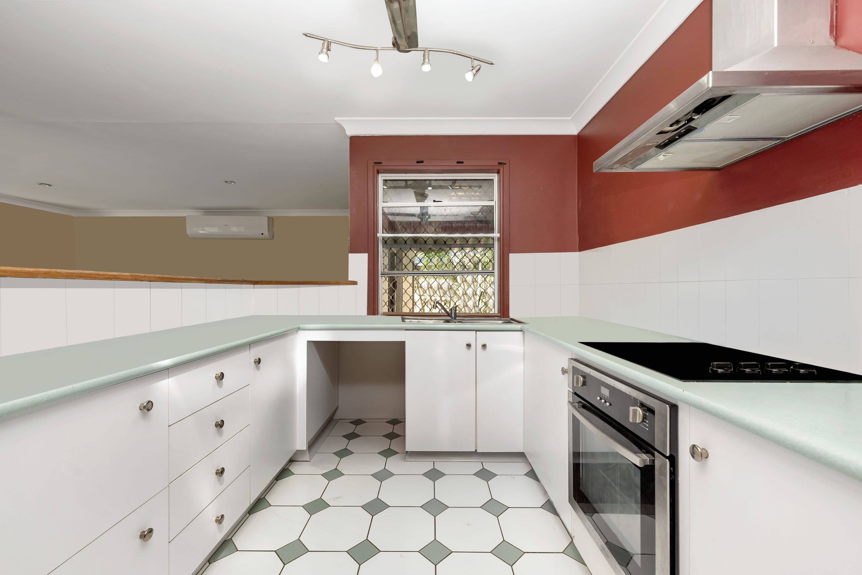 8 Colchester Crescent, Kirwan QLD 4817, Kirwan - Thumbnail 3