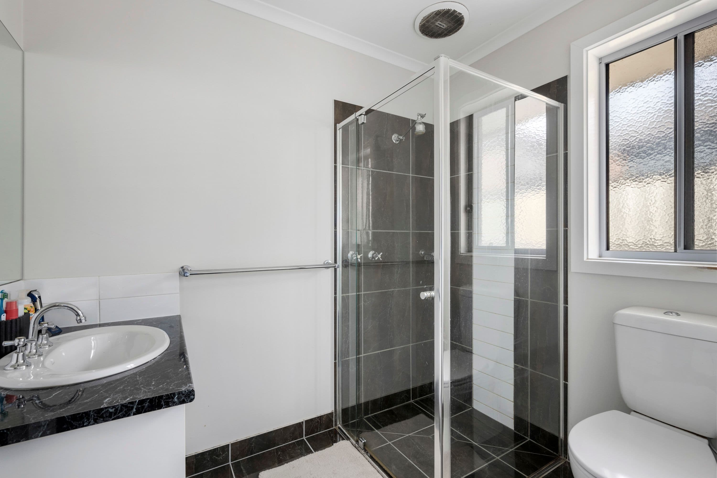 18 Imperial Court, California Gully VIC 3556, California Gully - Thumbnail 7