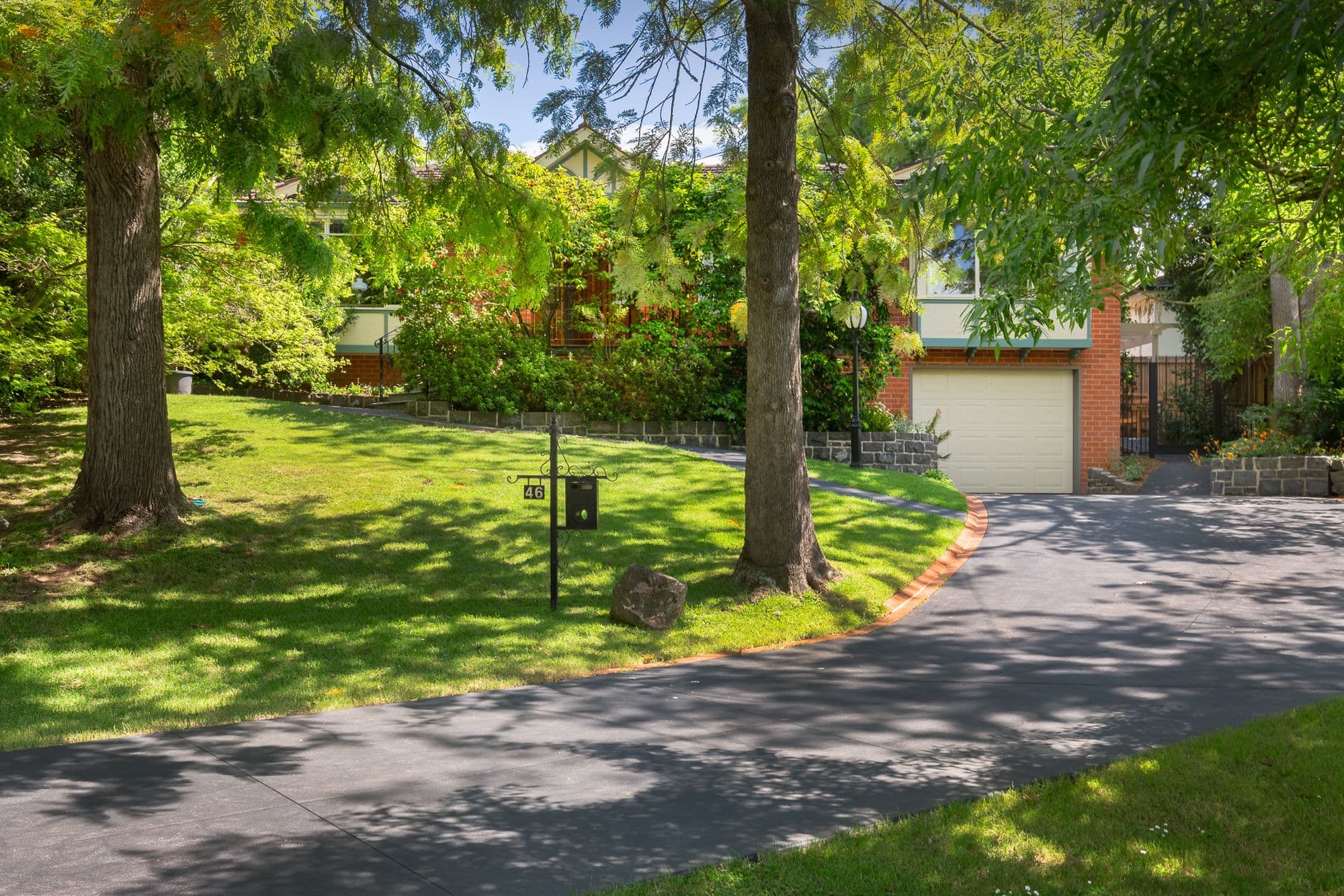 46 Peel Street, Berwick VIC 3806, Berwick - Thumbnail 2