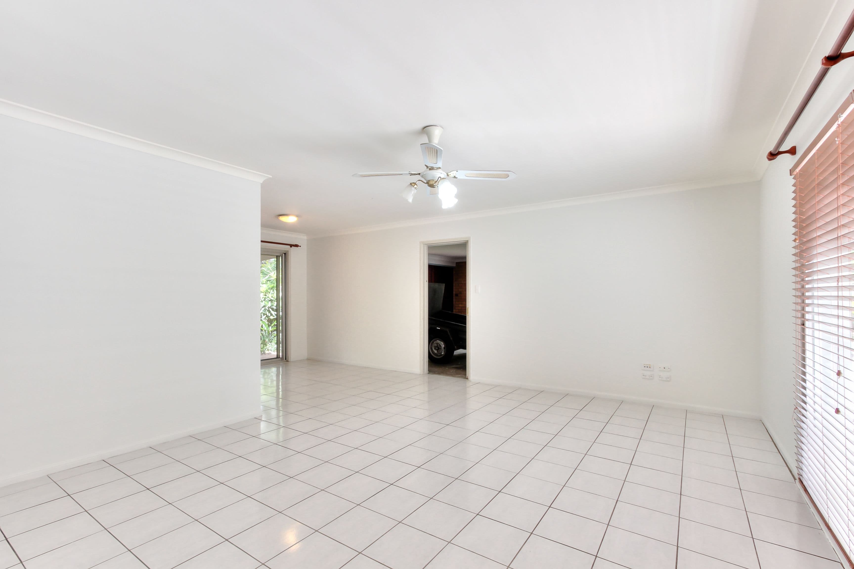90 Dennis Road, Springwood QLD 4127, Springwood - Thumbnail 6