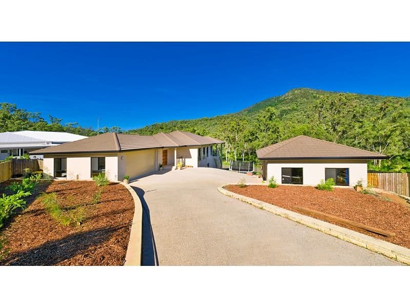 18 Retreat Avenue, NORMAN GARDENS QLD 4701, Norman Gardens - Image 1
