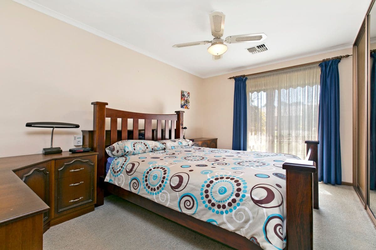 36 Eyre Crescent, VALLEY VIEW SA 5093, Valley View - Thumbnail 5