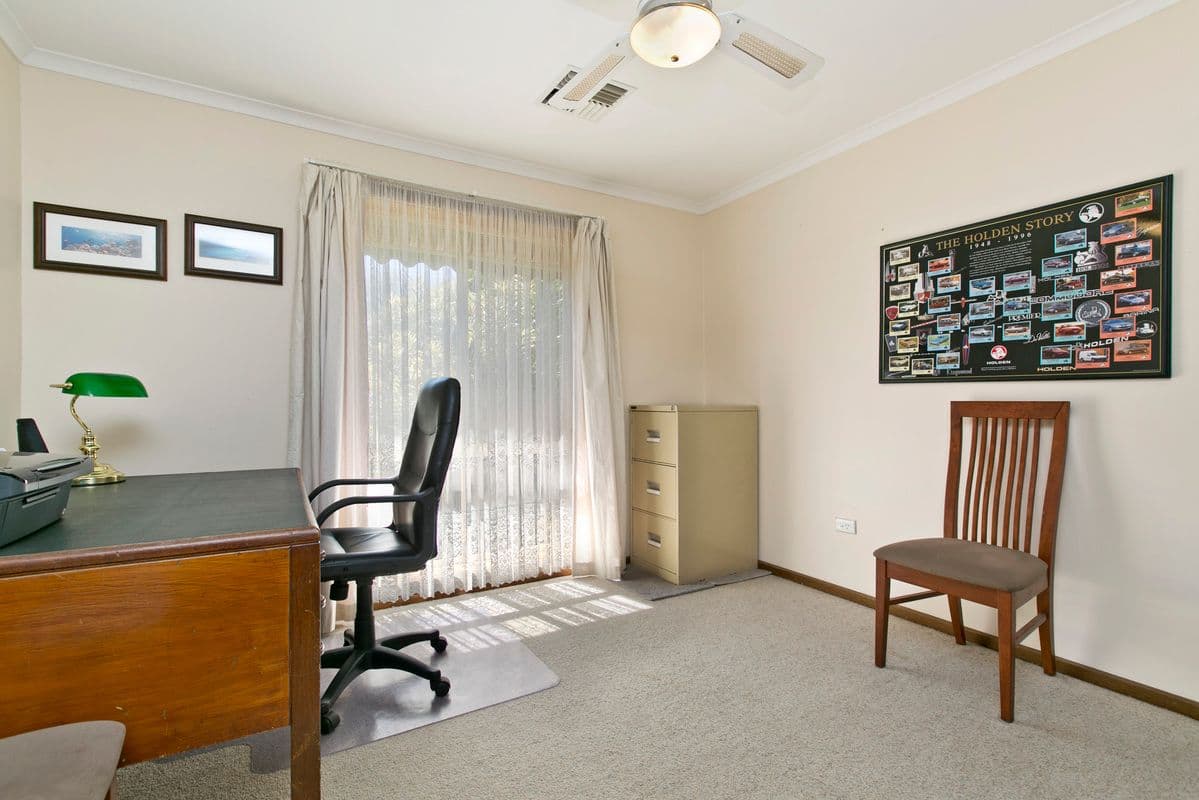36 Eyre Crescent, VALLEY VIEW SA 5093, Valley View - Thumbnail 8