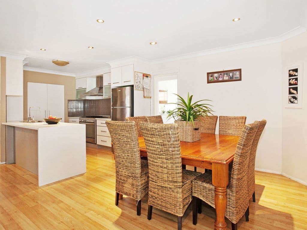 6 Reed Park Place, Horsley NSW 2530, Horsley - Image 1