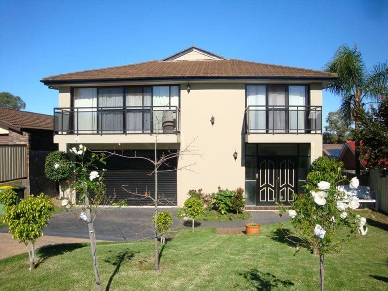4 Jindabyne Street, BOSSLEY PARK NSW 2176, Bossley Park - Image 1