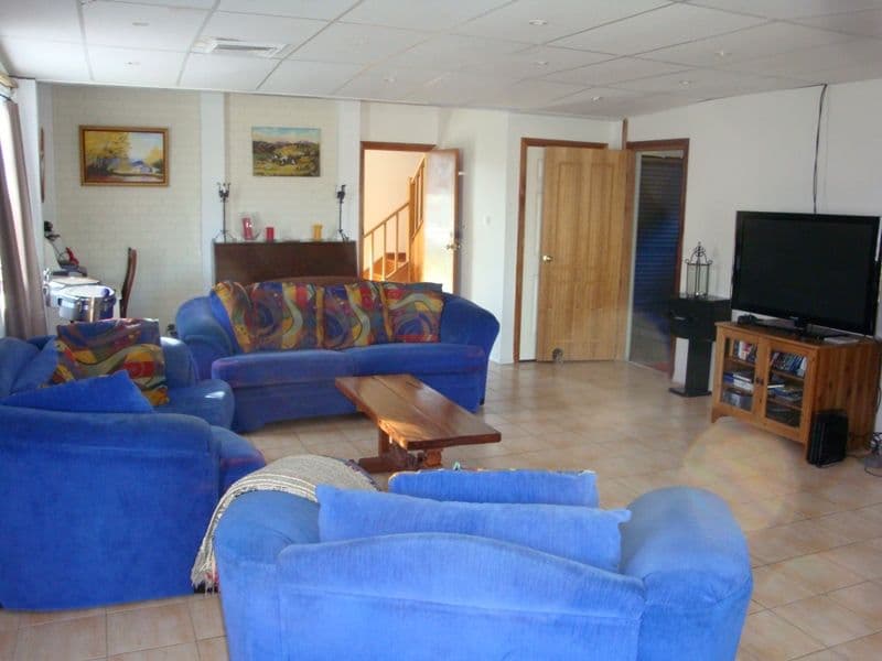 4  Jindabyne Street, BOSSLEY PARK NSW 2176, Bossley Park - Thumbnail 4
