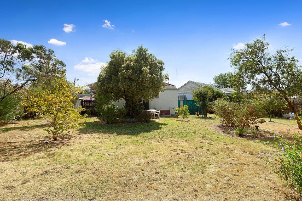 2 Wippa Court, ASHWOOD VIC 3147, Ashwood - Thumbnail 2