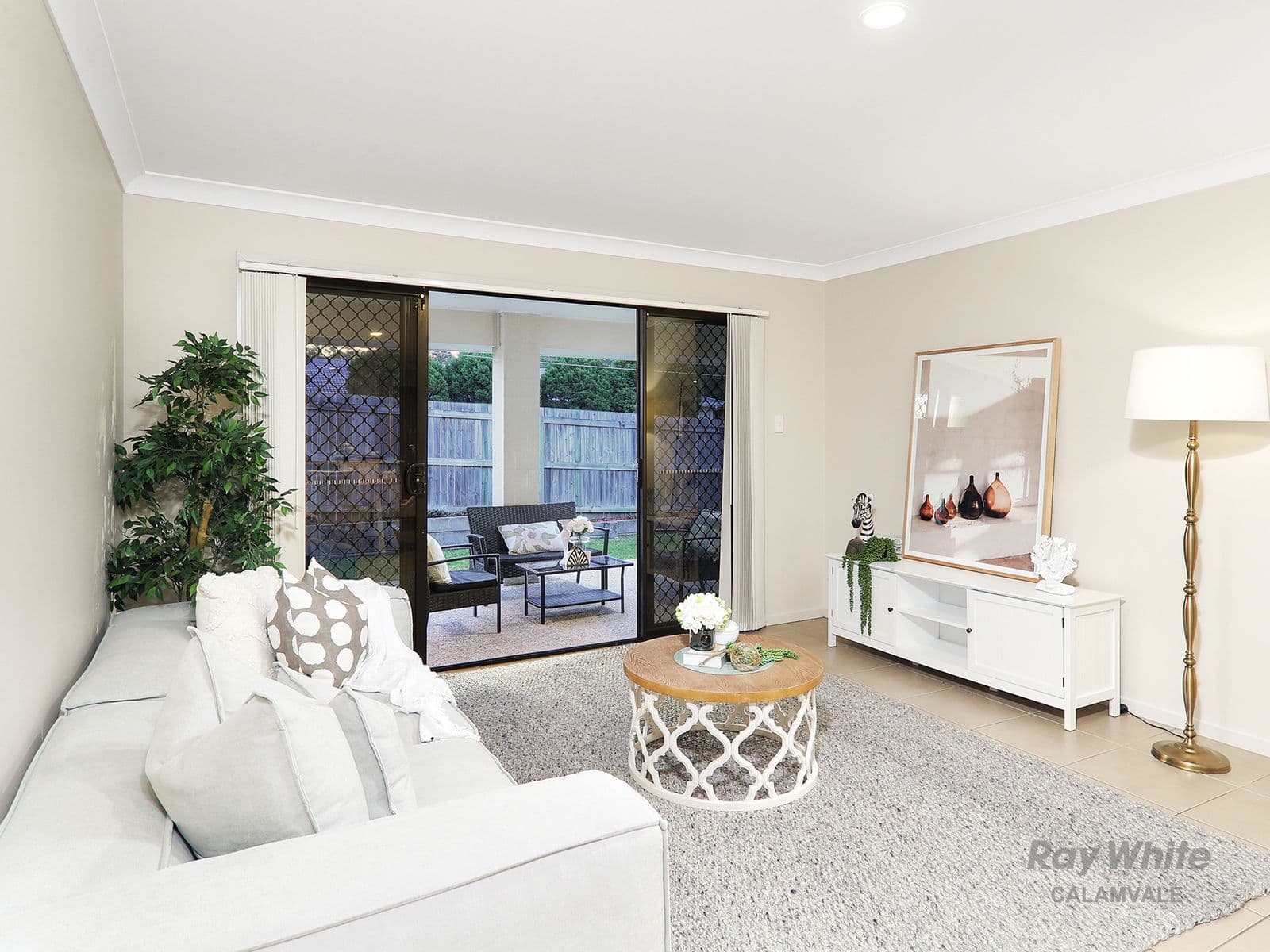 1 Goldfinch Close, Calamvale QLD 4116, Calamvale - Thumbnail 3