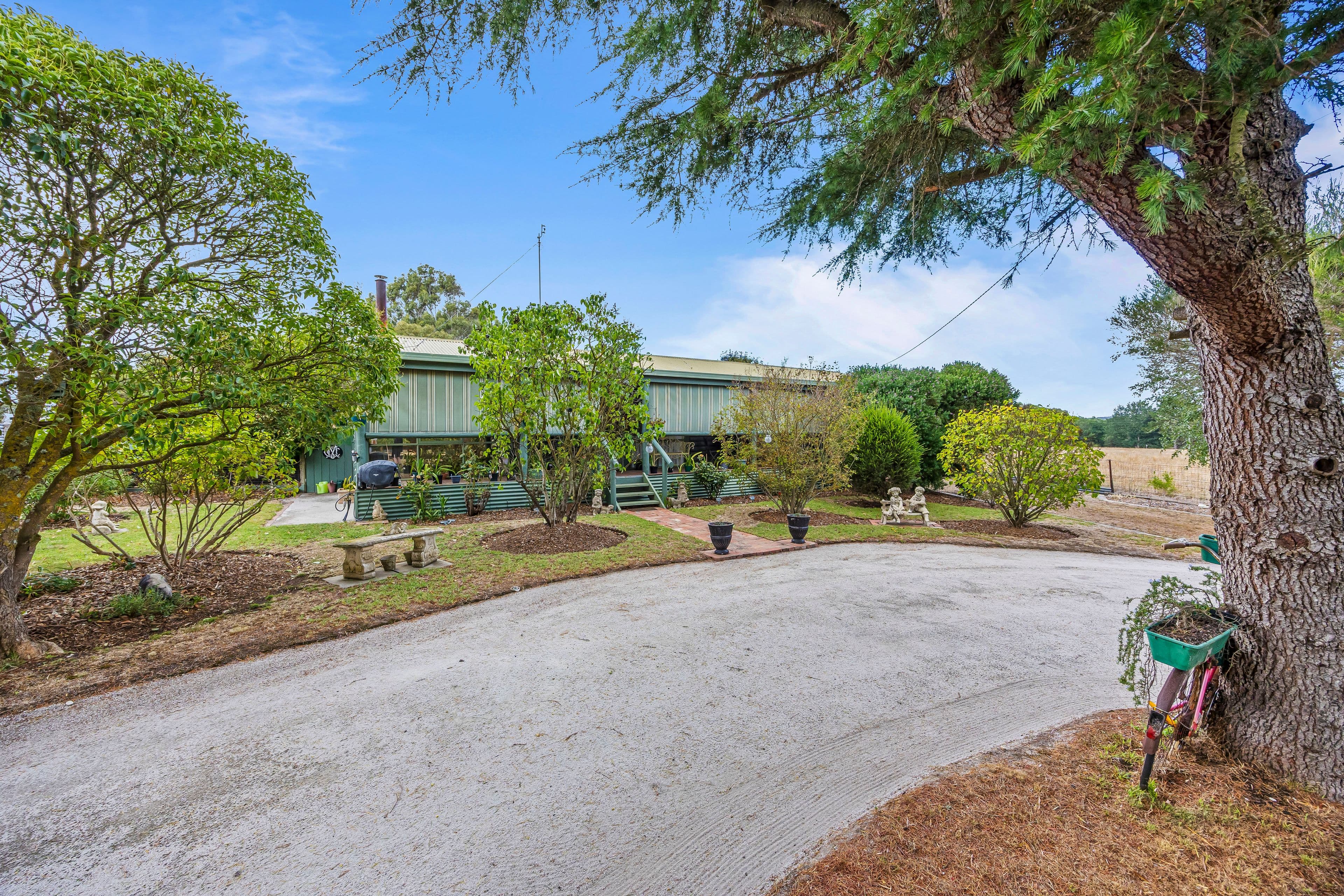 1 Carrigan Lane, Snake Valley VIC 3351, Snake Valley - Thumbnail 2